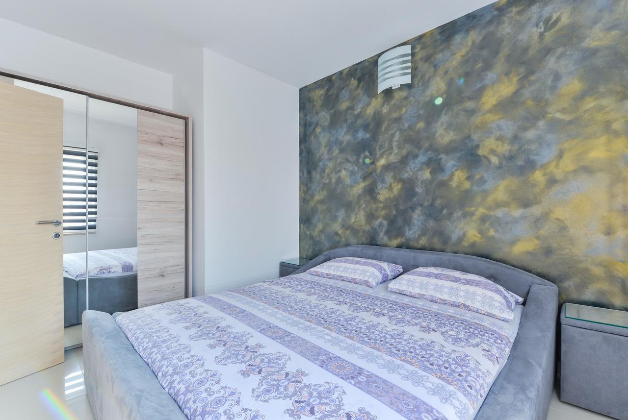 Apartments Mavracic Вир Экстерьер фото